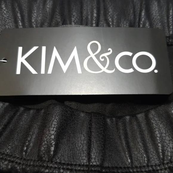 Pants - Picture 5 of 7